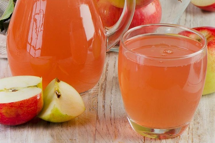 Компот из арбуза, яблок и груши