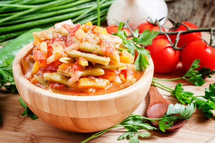 15 оригинальных салатов из спаржевой фасоли на зиму