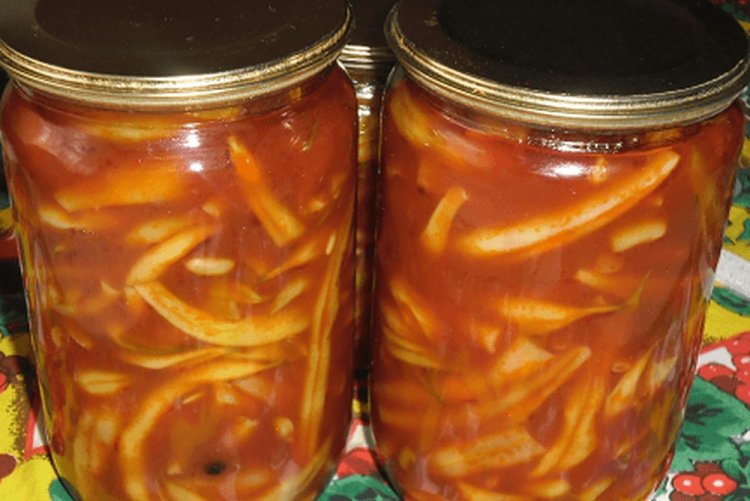 Салат из спаржевой фасоли с грибами на зиму