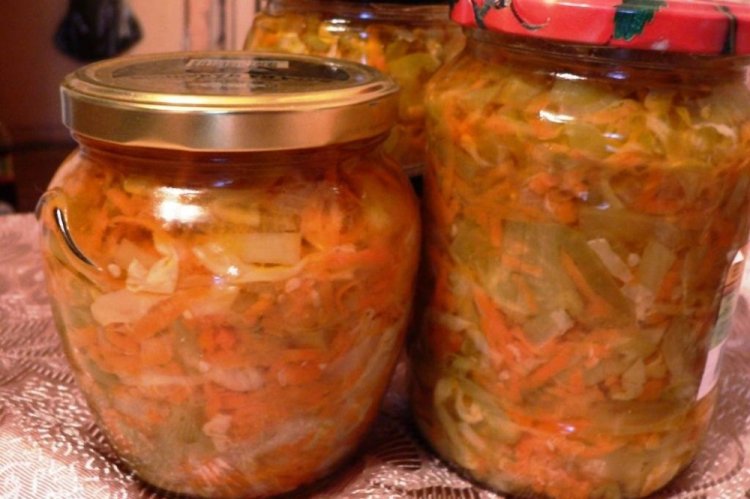 Салат из спаржевой фасоли и капусты на зиму