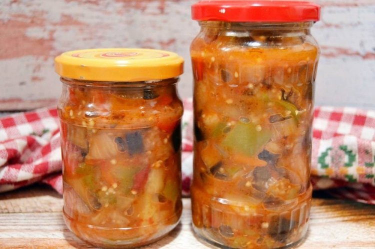 Баклажаны с помидорами и кабачками на зиму
