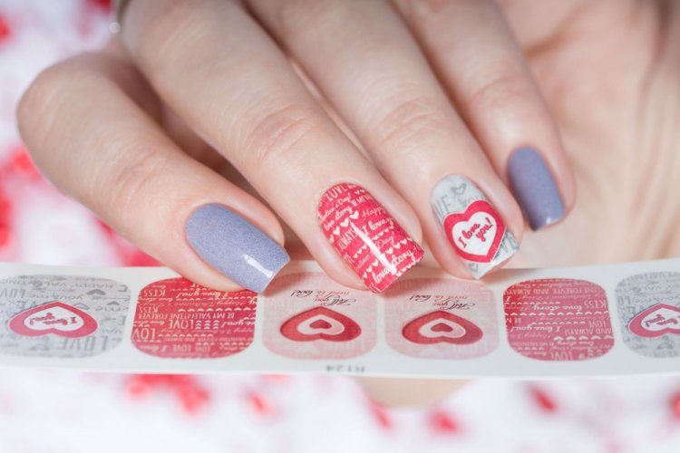 Наклейки с надписями