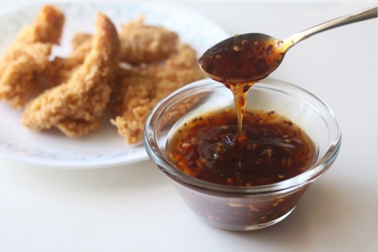 Чесночно-соевый соус для креветок