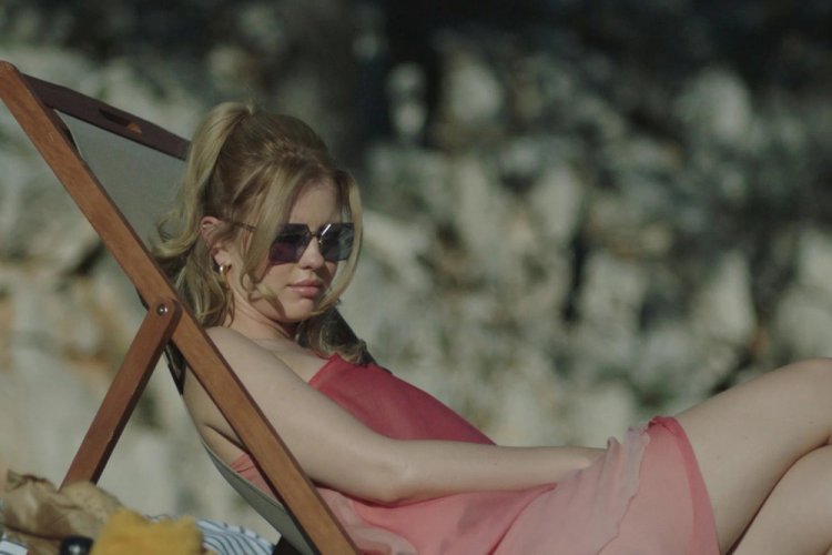 Бескрайний бассейн