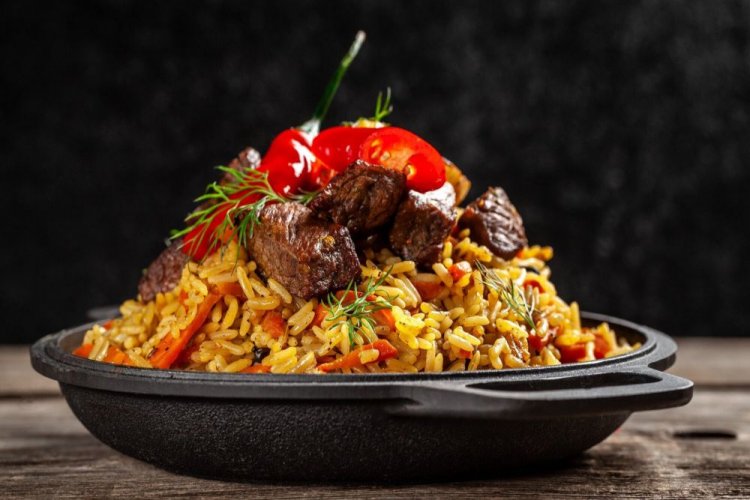 Плов с говядиной на грибном бульоне