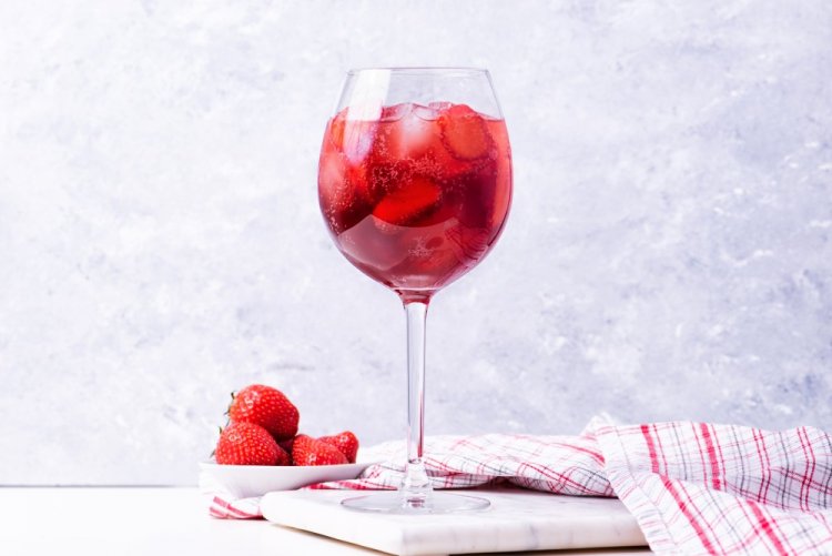 Розовый Апероль Спритц