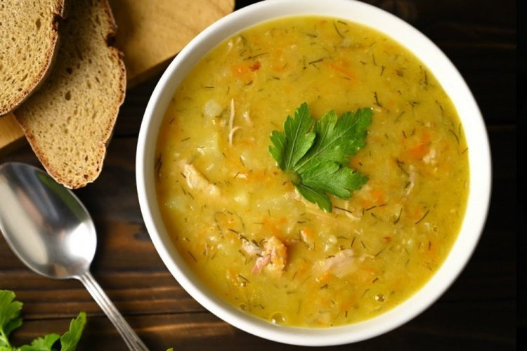 Гороховый суп с копченостями в афганском казане