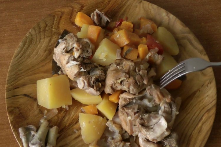 Картошка с курицей в афганском казане