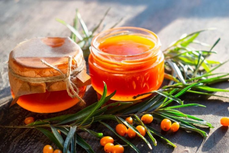 Янтарное варенье из облепихи с яблочным соком