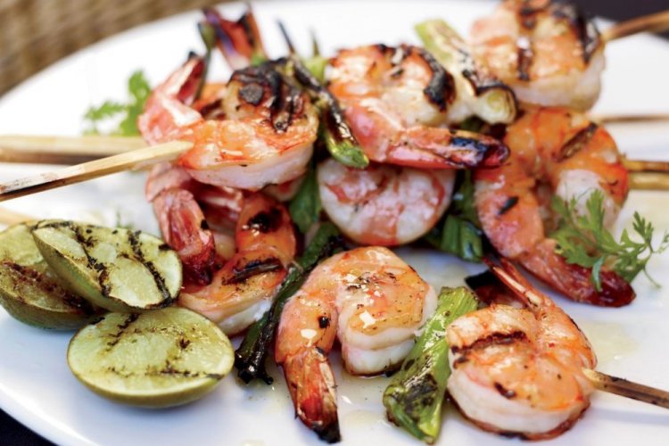 Креветки со стручковой фасолью на гриле