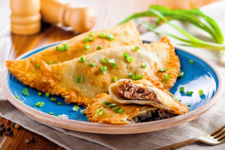 Начинка для чебуреков с бараниной и болгарским перцем