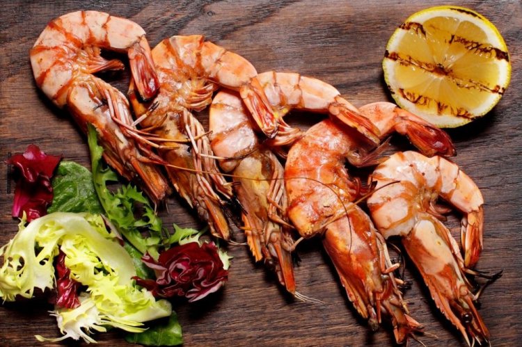 Лангустины в оливковом масле на мангале