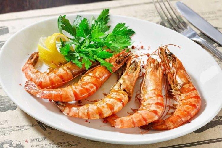 Лангустины в кисло-сладком маринаде на мангале