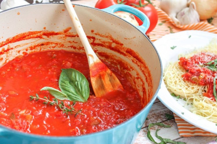 Соус из томатной пасты для макарон