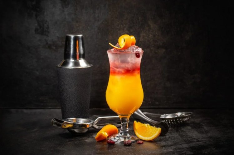 Секс на пляже с гренадином