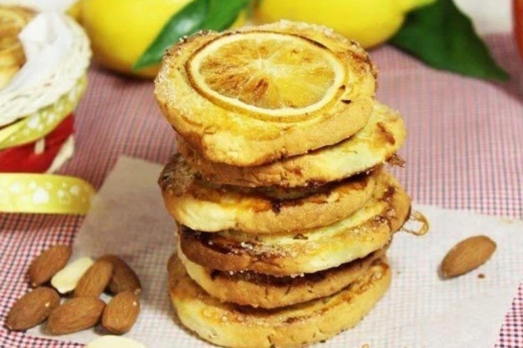 Миндальное печенье с лимоном