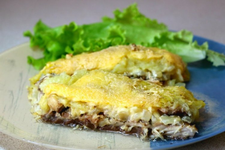 Лещ со сметаной под сыром духовке