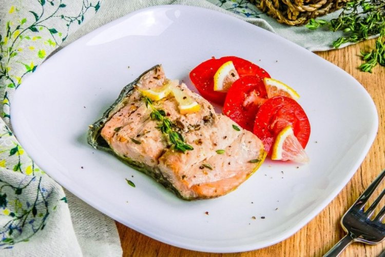 Кета с майонезом в духовке