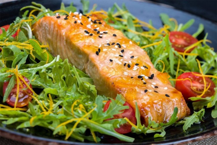 Кета в горчично-медовом маринаде в духовке