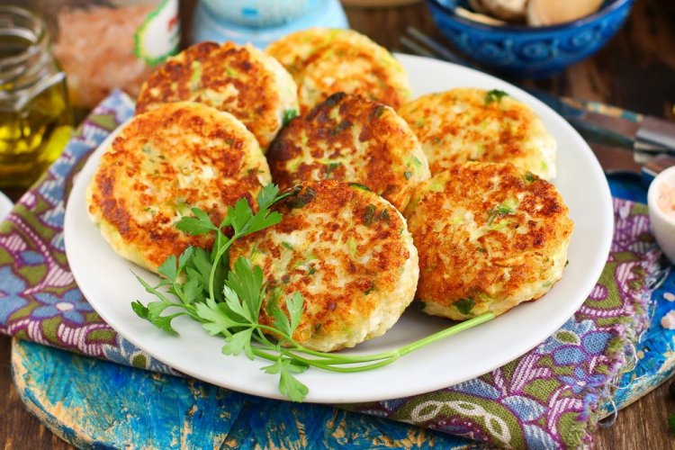 Сырники с кабачками и зеленью