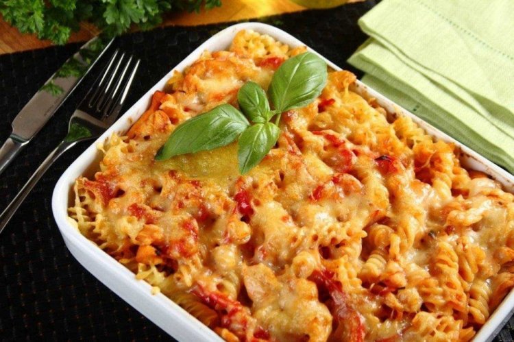 Запеканка из макарон с овощами