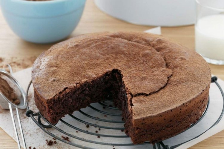 Пирог на молоке на скорую руку