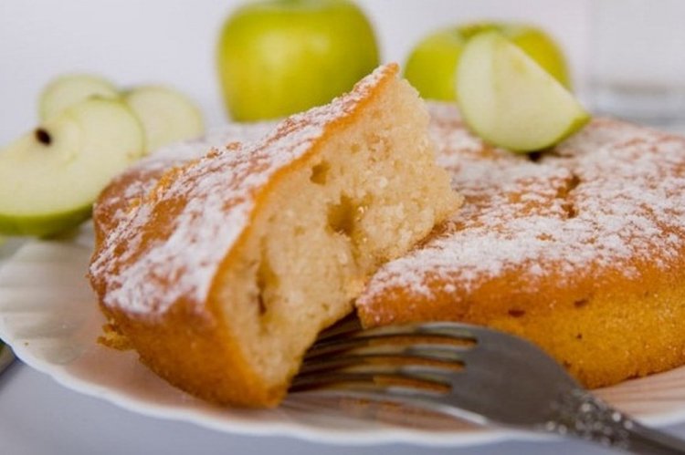 Пирог с рисовой мукой на молоке