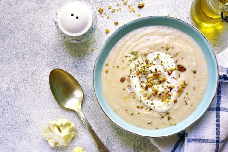 Суп-пюре из шампиньонов и цветной капусты