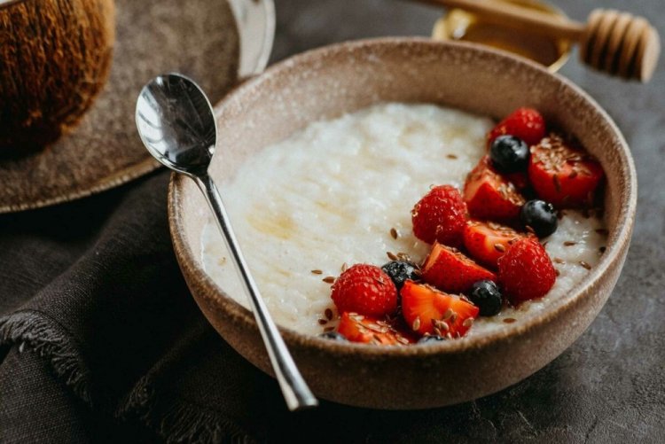 Манная каша на миндальном молоке