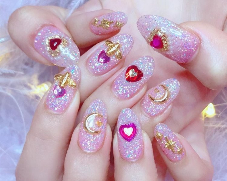 Корейские и японские дизайны ногтей