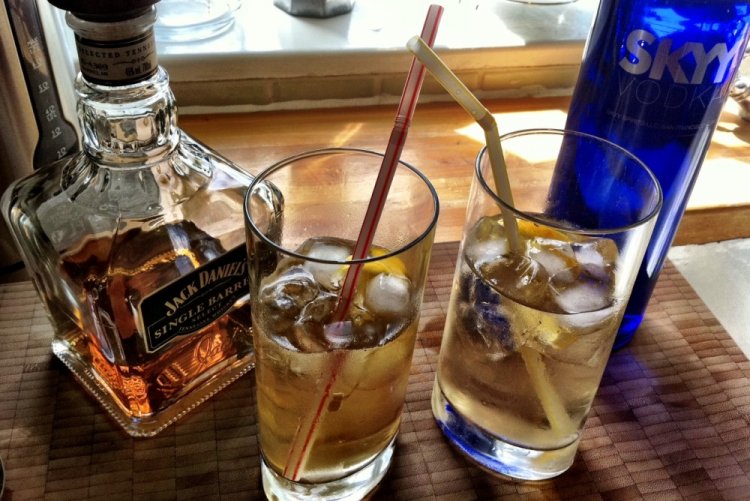 Коктейль с коньяком и водкой