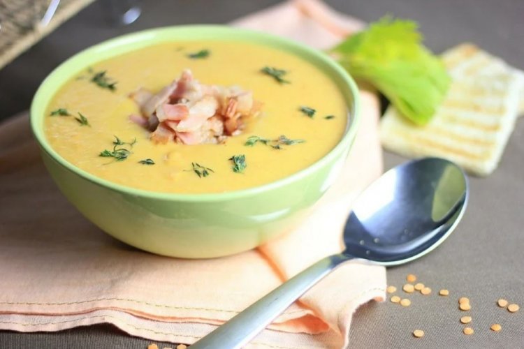 Гороховый суп-пюре с ветчиной