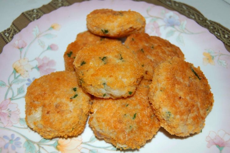 Котлеты из минтая с кабачком