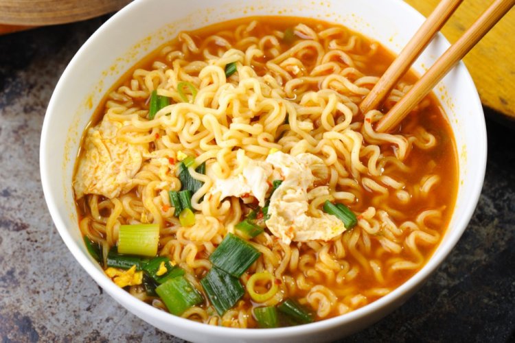 Корейский суп рамен