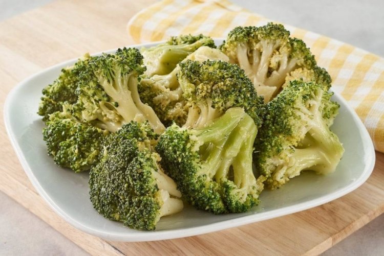 Брокколи в пароварке