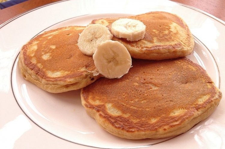 Банановые оладьи на козьем молоке