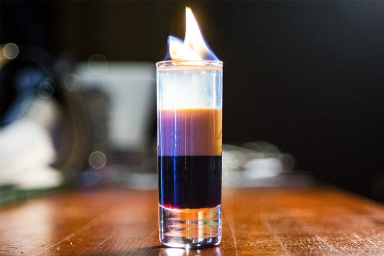 Б-52 с самбукой