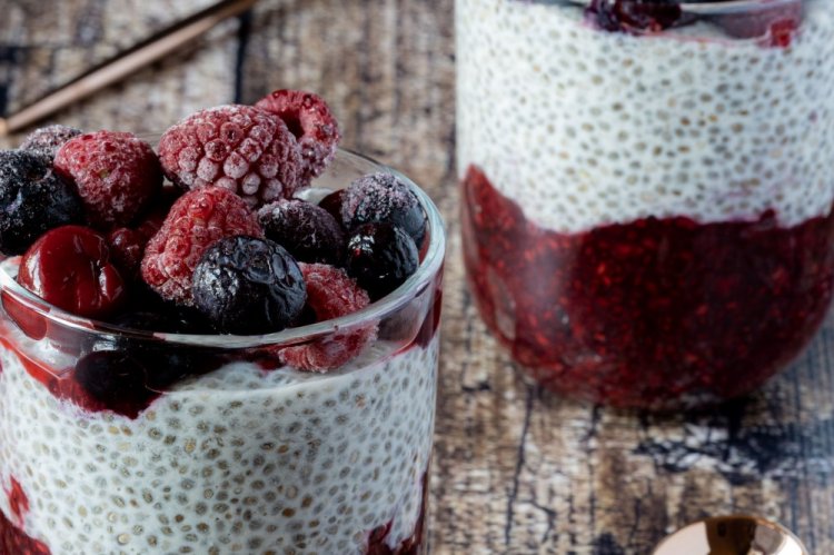 Ягодный чиа-пудинг