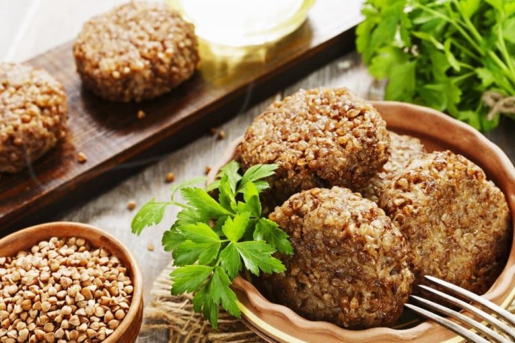 Постные гречаники с грибами