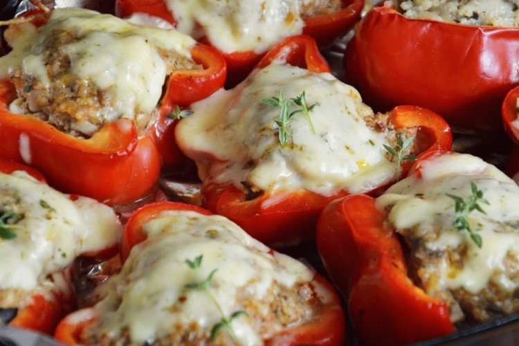 Сырный соус для фаршированных перцев
