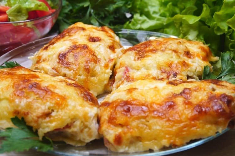 Отбивные из свиной вырезки под сыром в духовке