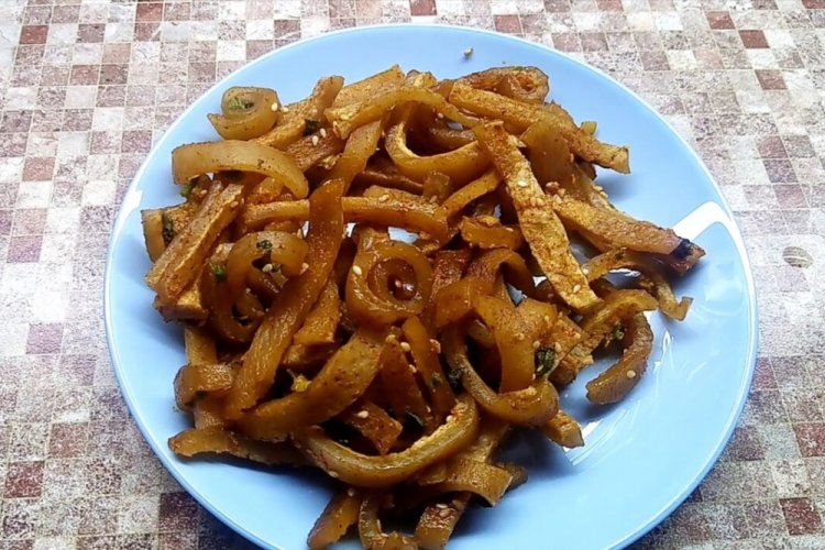 Свиные шкурки по-корейски