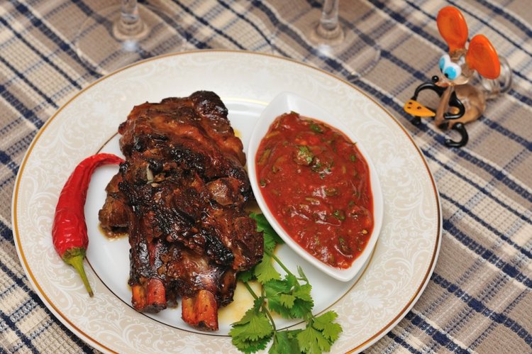 Соус сацебели для свиных ребрышек