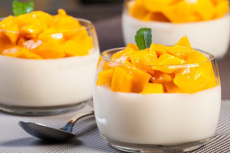 Панна-котта с манго на Новый год