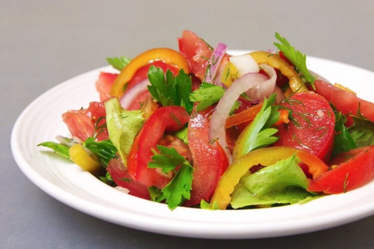 Овощной салат на Новый год