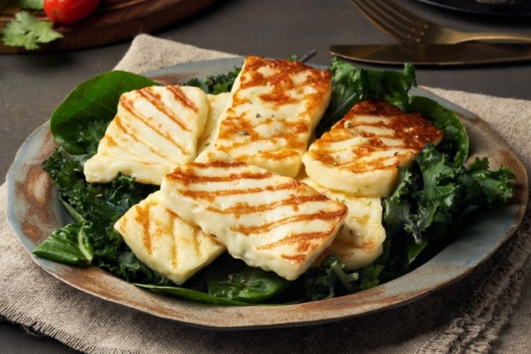 Халуми на сковороде-гриль