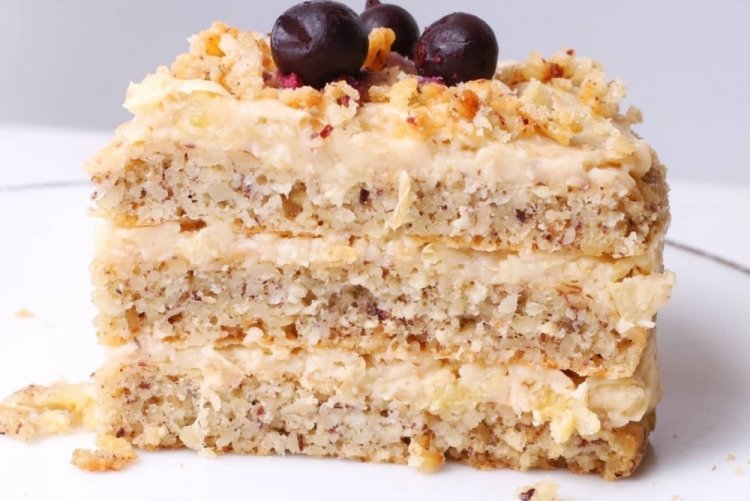 Новогодний ореховый торт