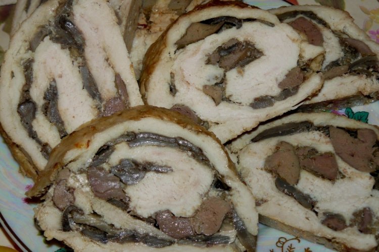 Куриные рулетики с печенью