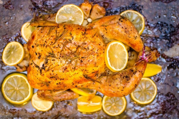 Курица с лимоном в духовке