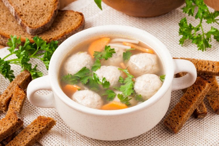 Куриные фрикадельки для супа